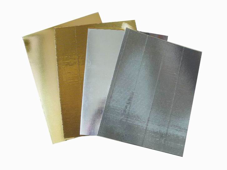 Double sided shiny metallic corrugated paper